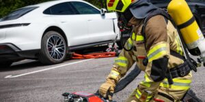 آموزش اطفا حریق خودرو